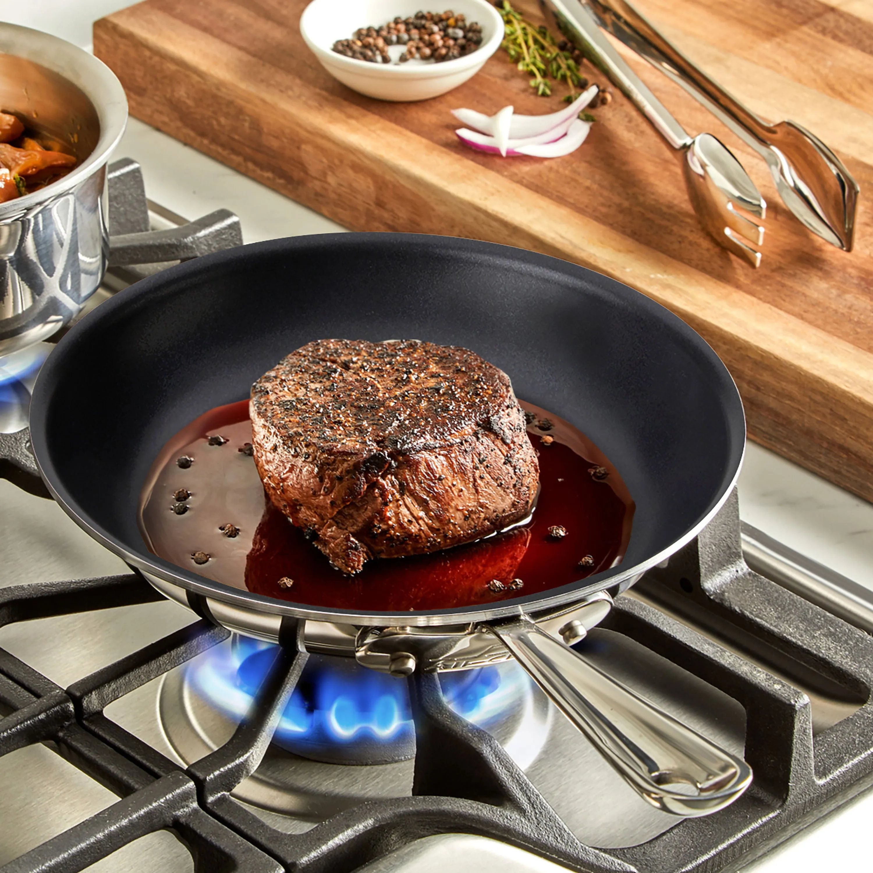 All-Clad d3 Stainless 8" Nonstick Fry Pan