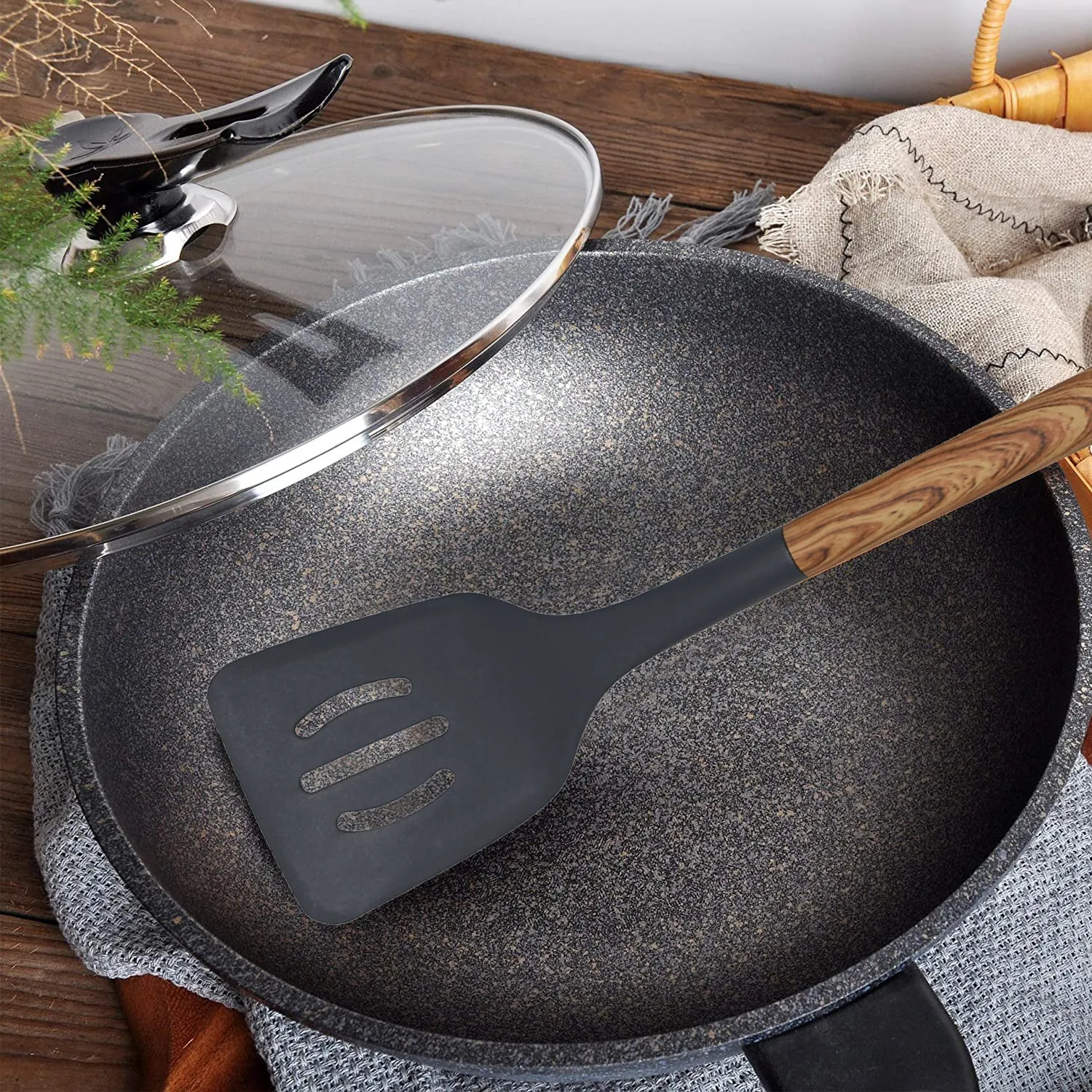 Bene Casa 14" Black Soft Grip Spatula