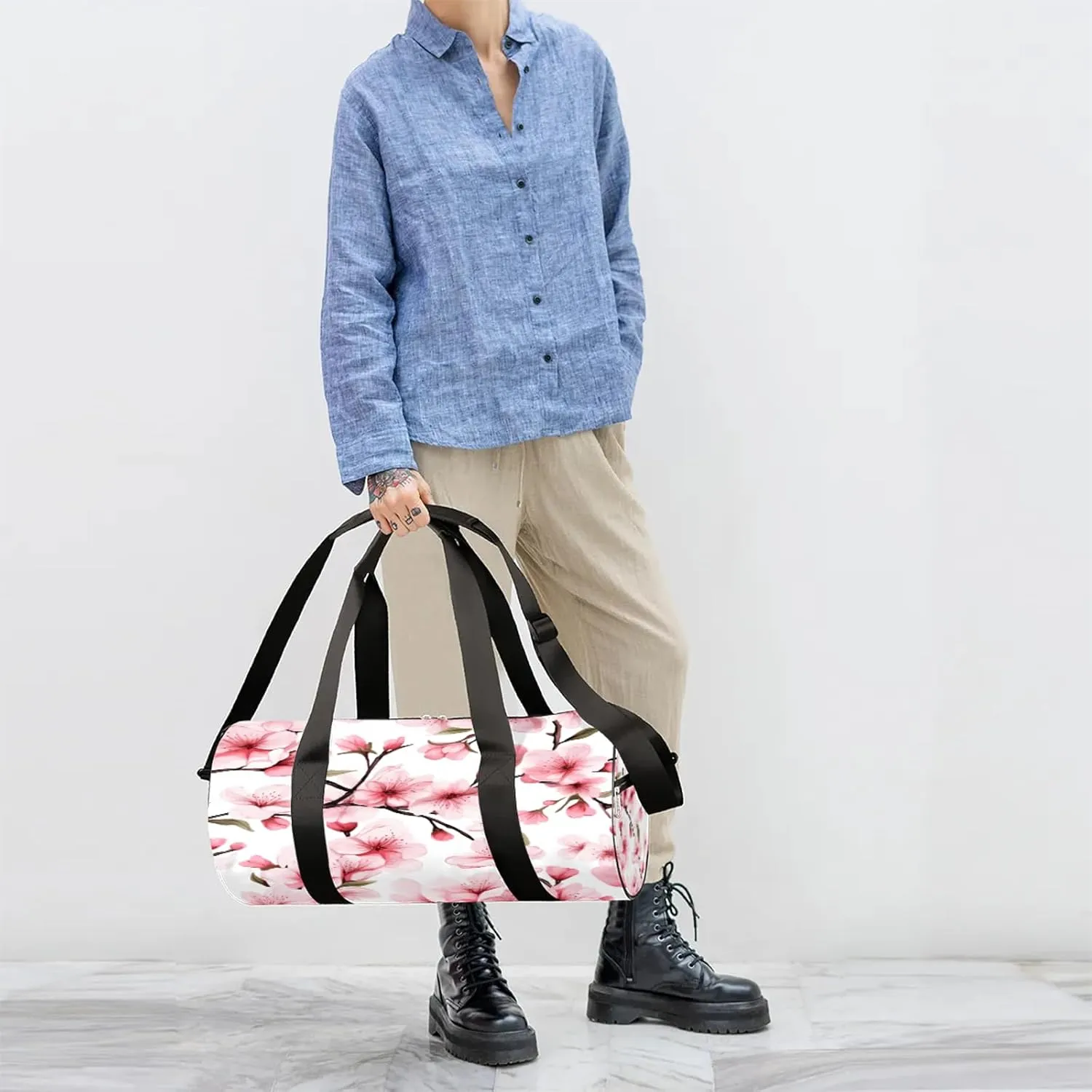 Cherry Japanese Cherry Blossom Sports Gym Bag for Men Women Lightweight Travel Duffle Bag with Shoulder Strap Waterproof Carry On Weekender Overnight Bag for Travel Sports Gym