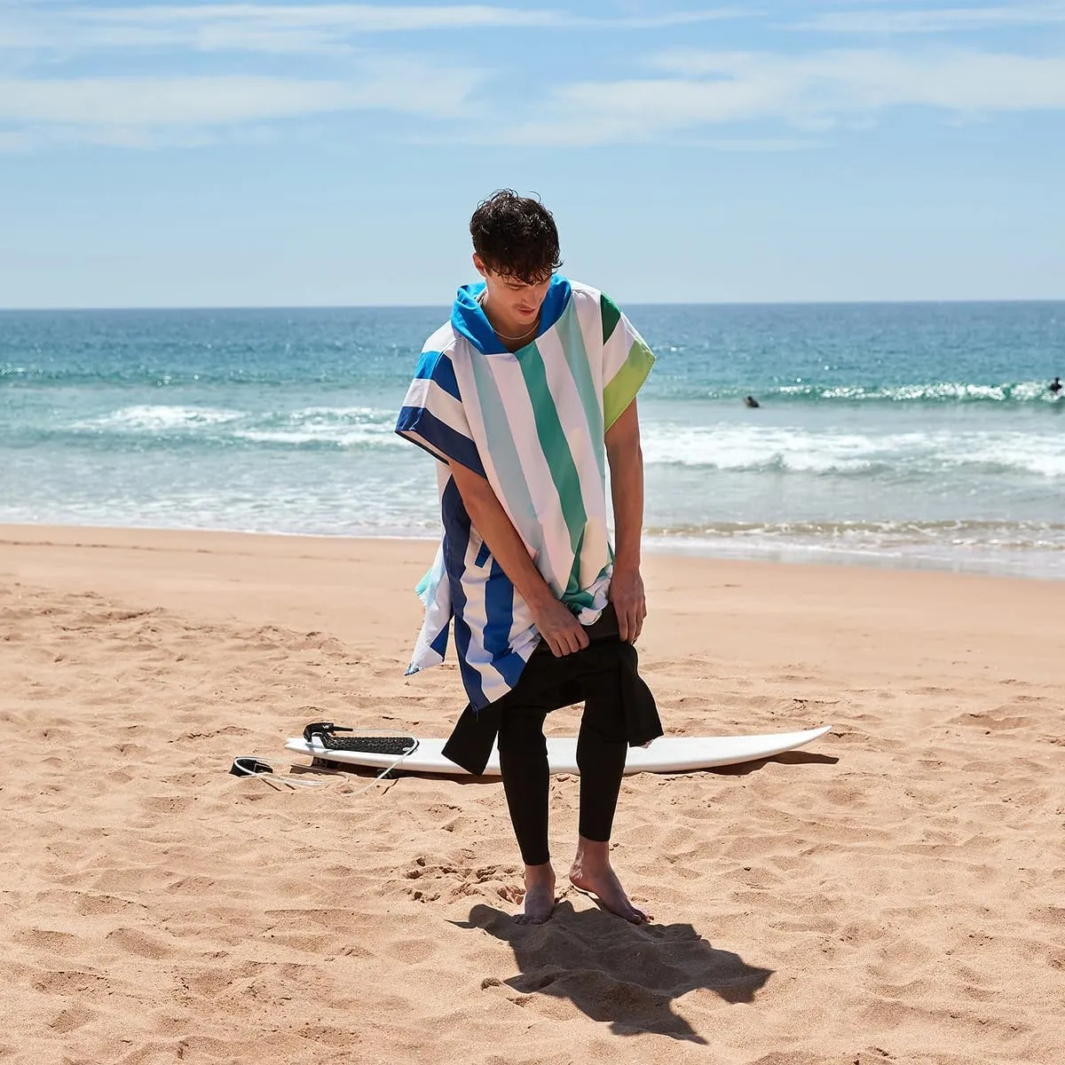 Dock & Bay Adult Poncho - Hooded Towel with Deep Pockets, Changing Robe - Quick Dry - Compact, Lightweight - Includes Bag