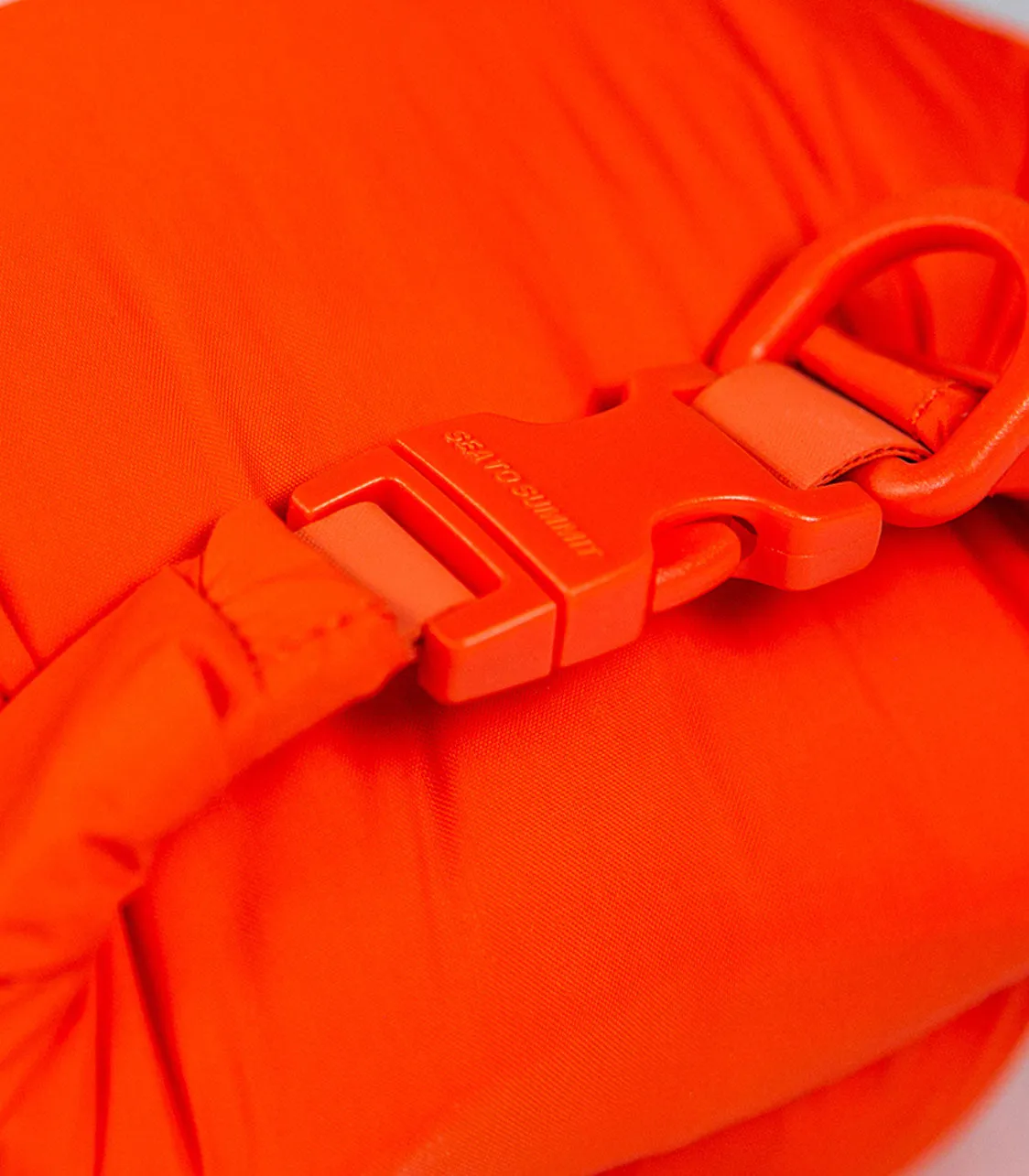 First Aid Lightweight Dry Bag 3 Litre - Spicy Orange