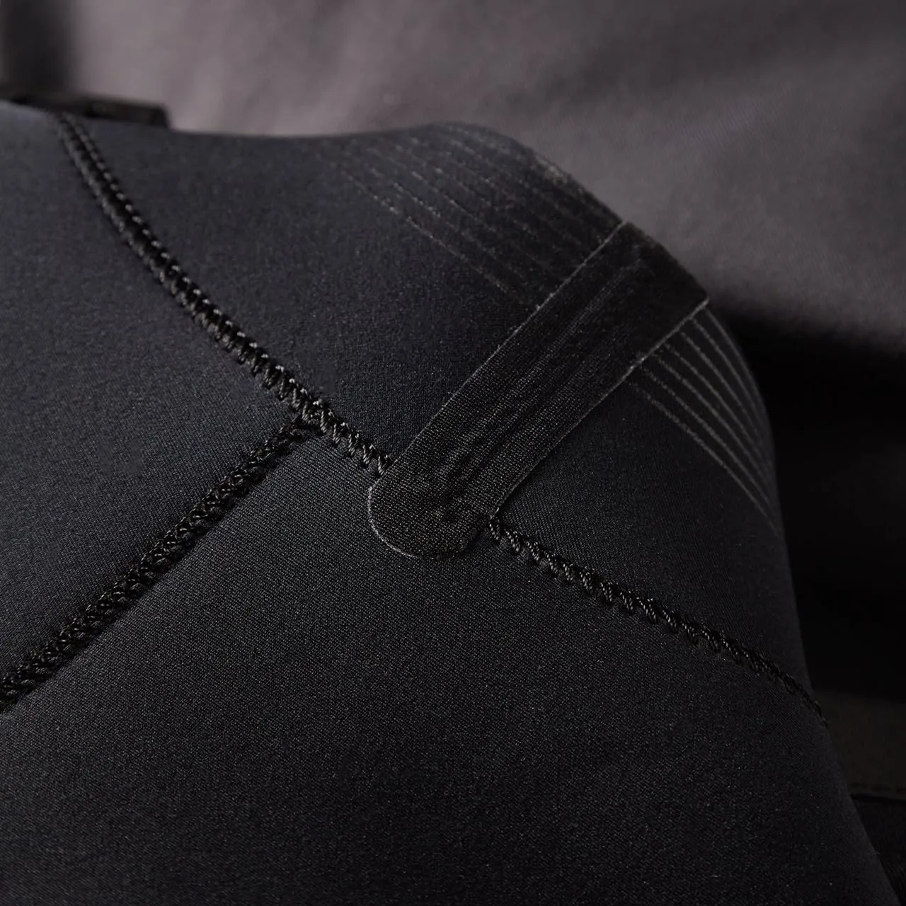 Gill Dry suit - Fully Taped & Waterproof Ideal for Watersports such as Dinghy, Sailing, Kayaking & Paddleboard