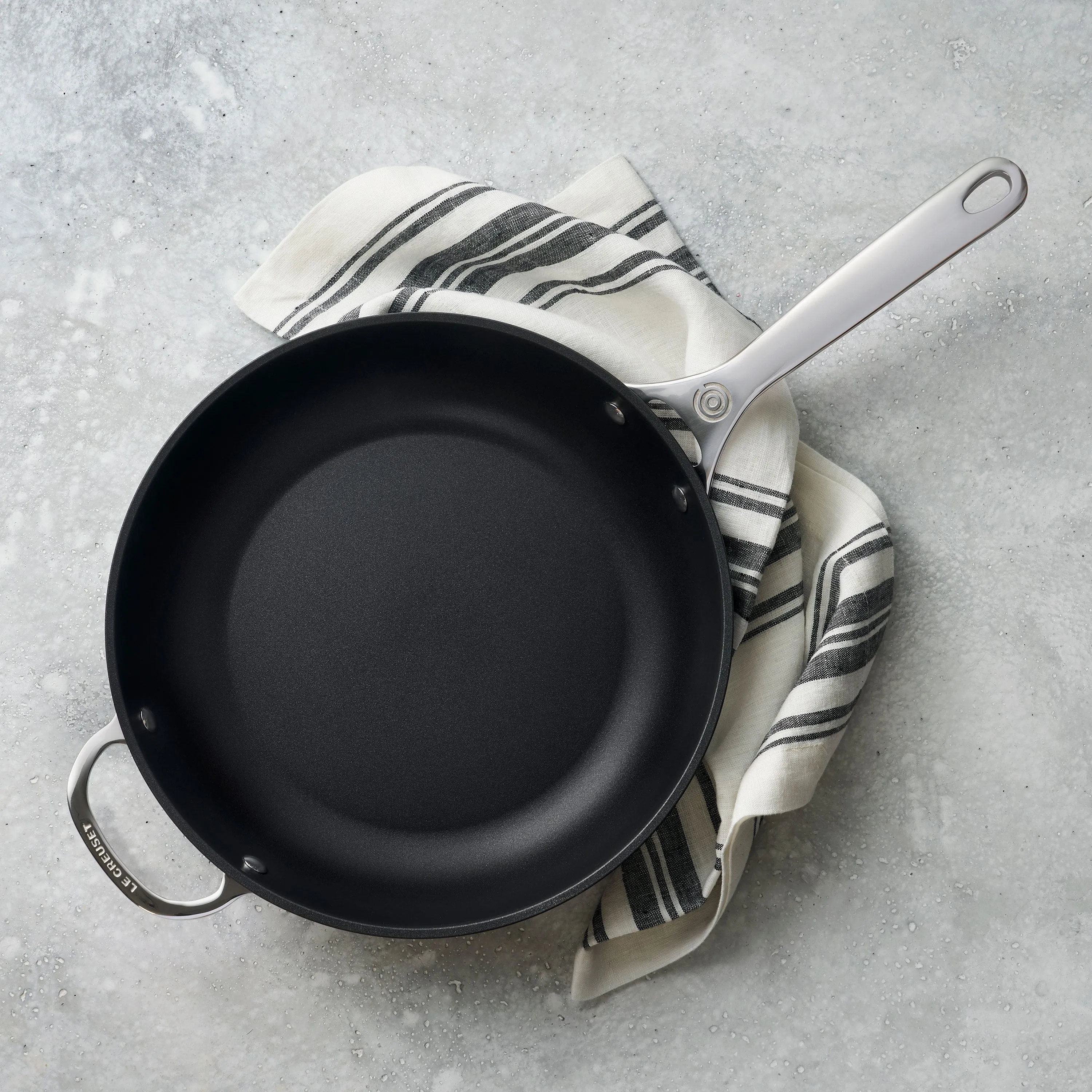 Le Creuset Toughened Nonstick Pro 11" Deep Skillet