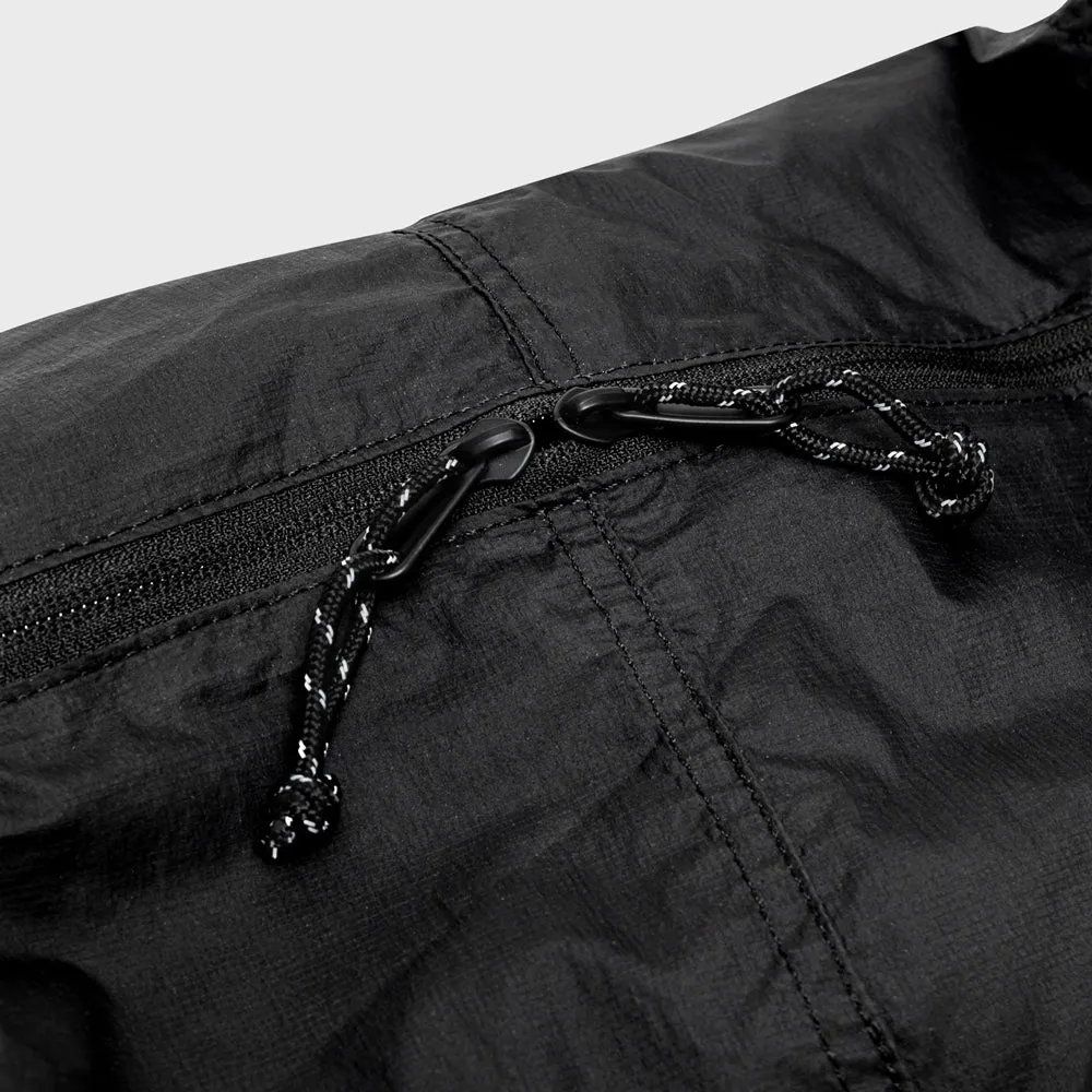 LIGHTWEIGHT MESSENGER BAG