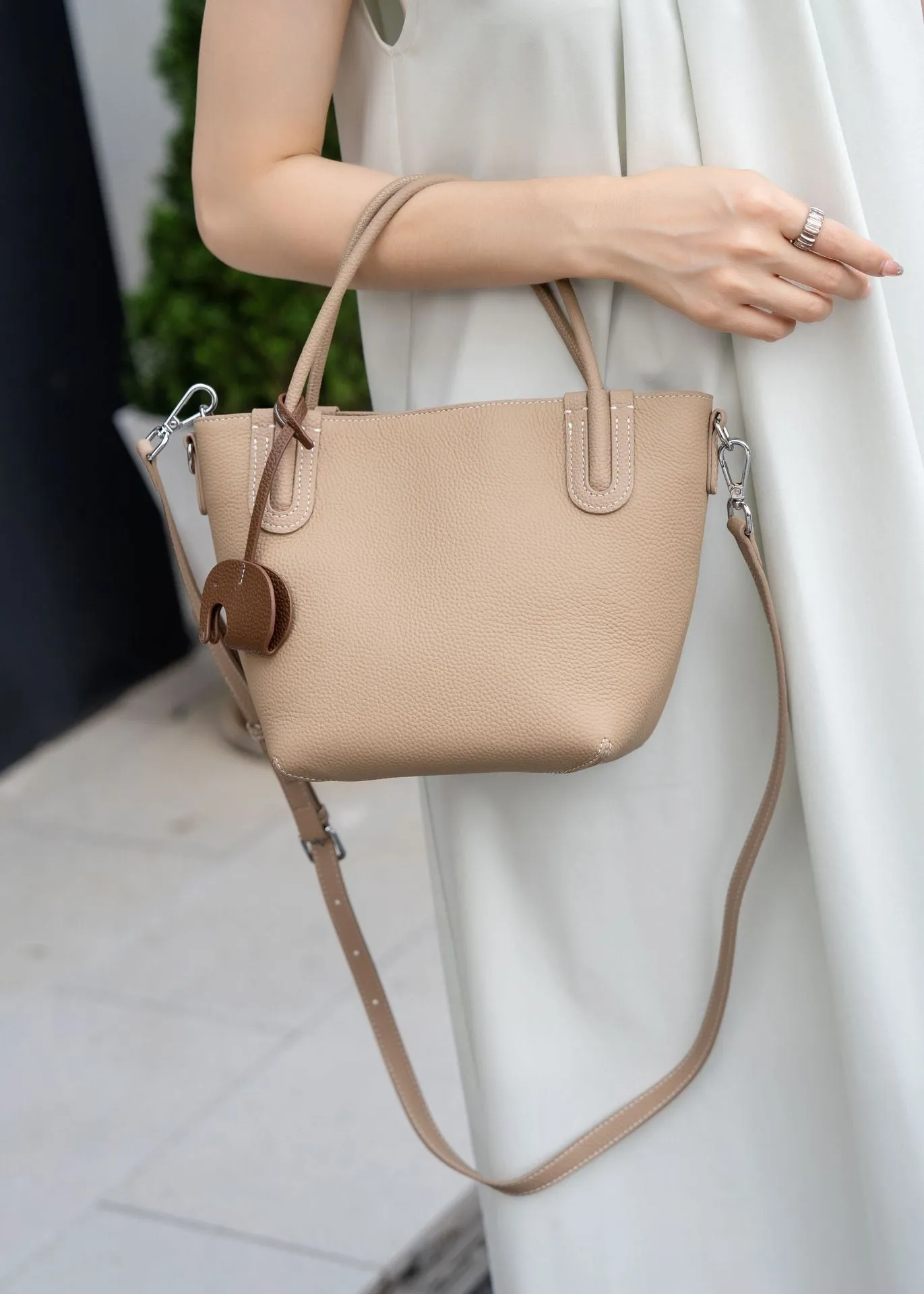 Lightweight Soft Leather Bucket Bag
