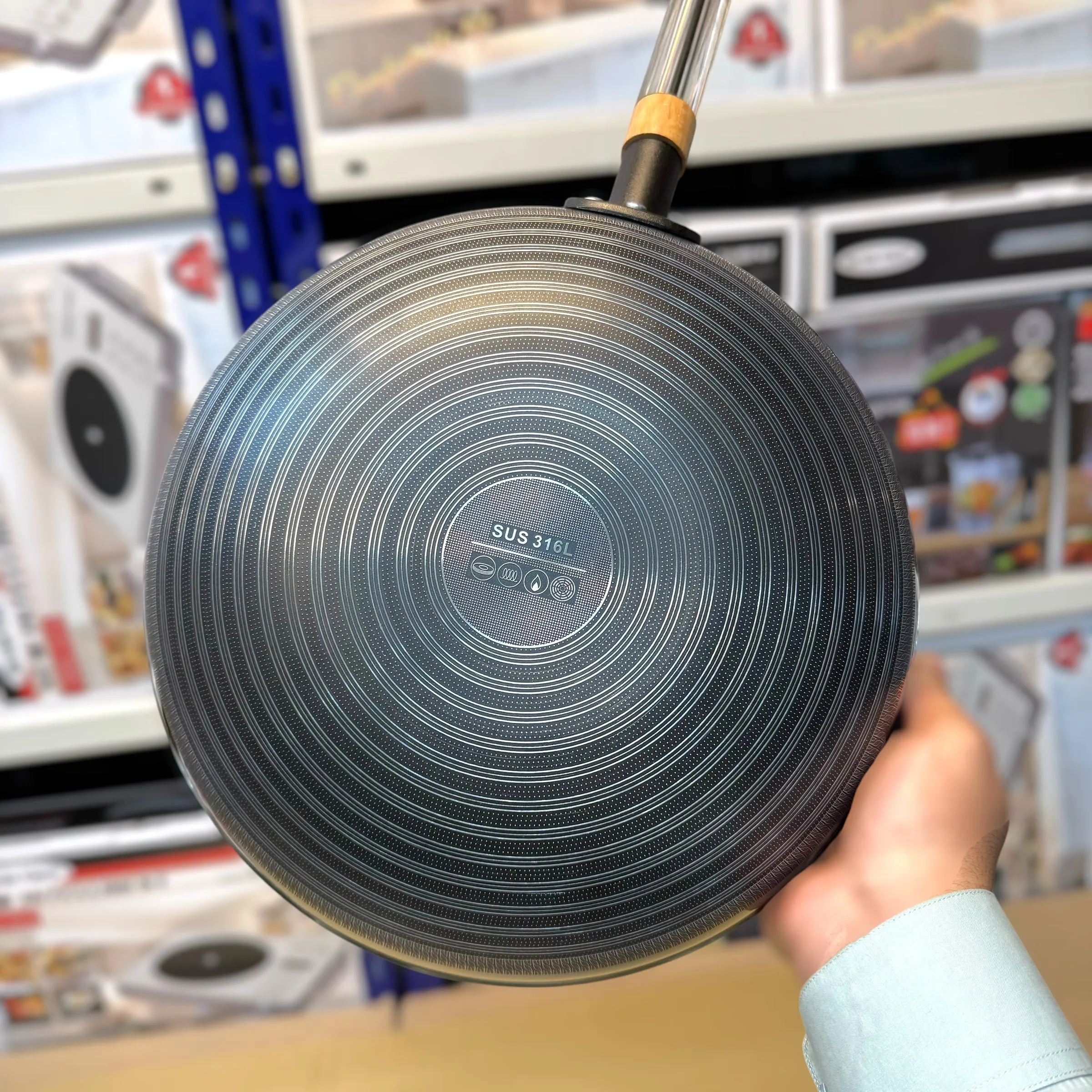 Lot Imported Multilayer Stainless Steel Honeycomb Wok Pan 32cm