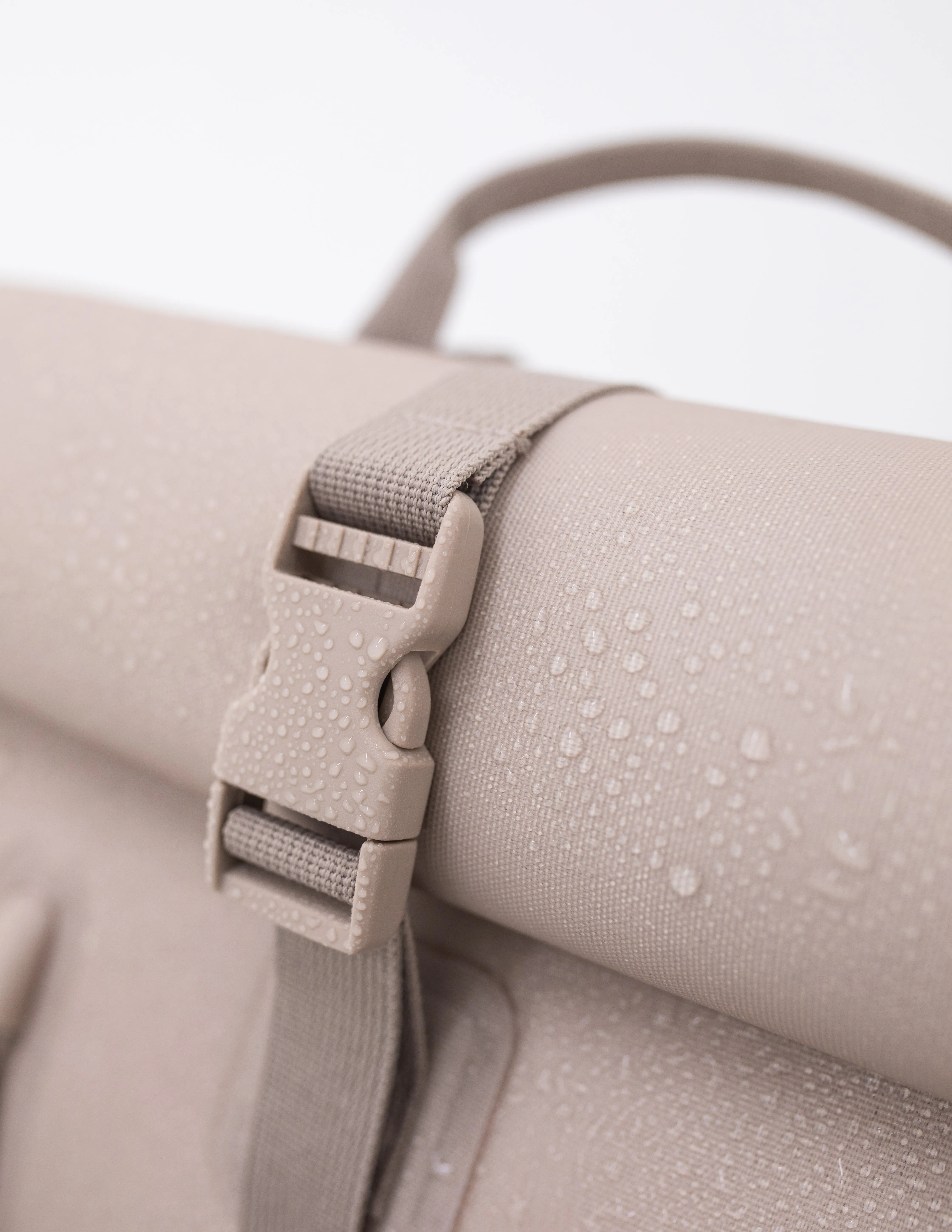 MANA 28L Dry Bag | Dirty Pink