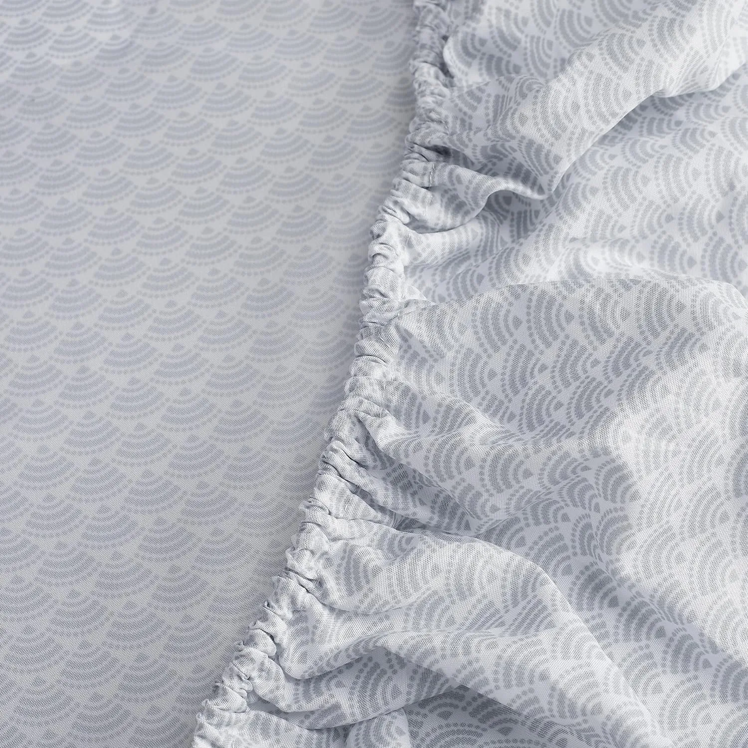 SERTA Simply Clean Lightweight 5 Piece Pleated Bed in a Bag for All Season, Full, Castlerock