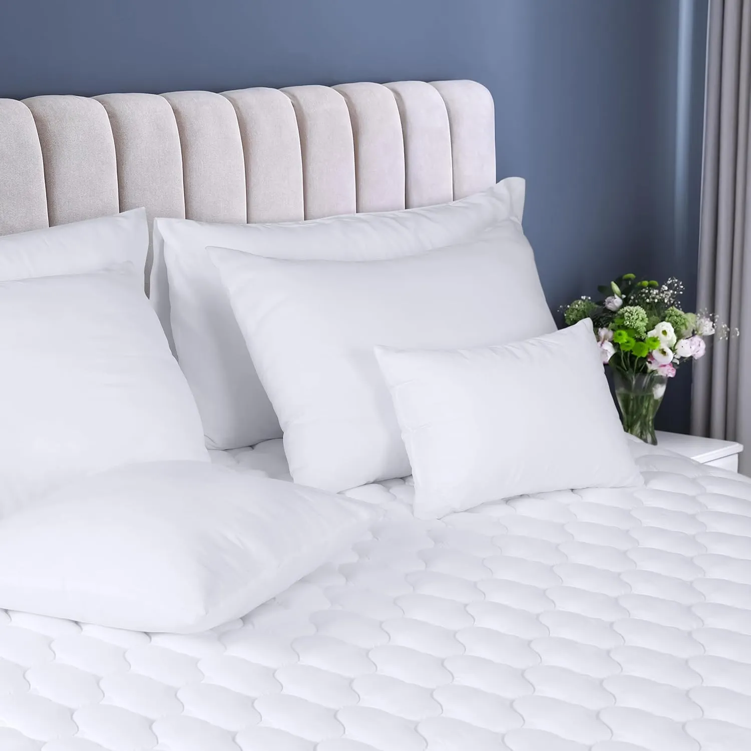 Utopia Bedding Waterproof Mattress Protector, Full Mattress Pad, Quilted Fitted Cover Stretches up to 16 Inches Deep (White)